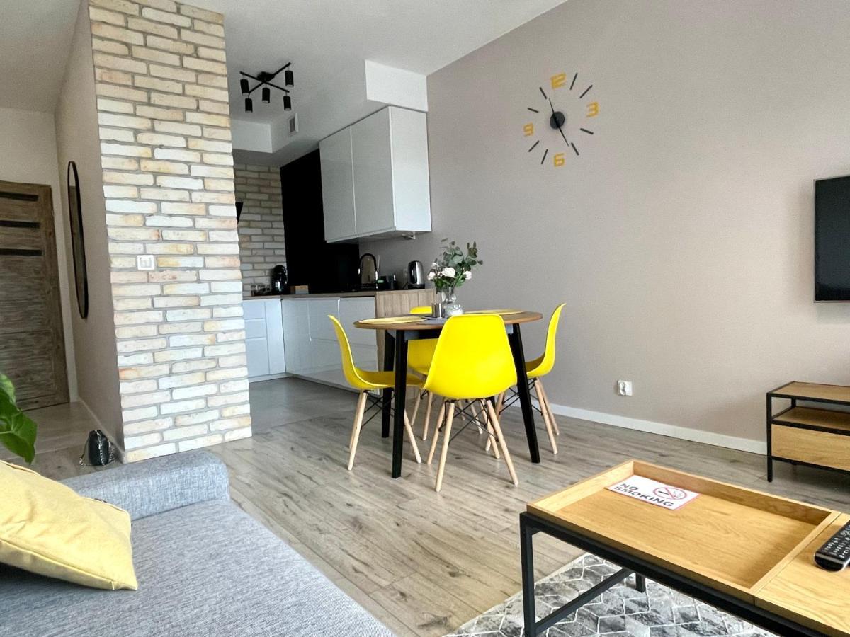 Apartments Sleep & Go Modlin Airport Nowy Dwór Mazowiecki Εξωτερικό φωτογραφία